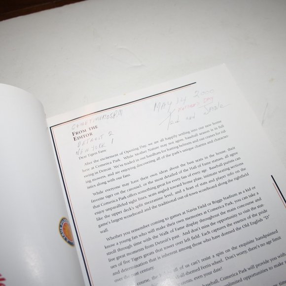 Detroit Tigers Magazine 2000 Season, issue 1 (bg) - Picture 5 of 7